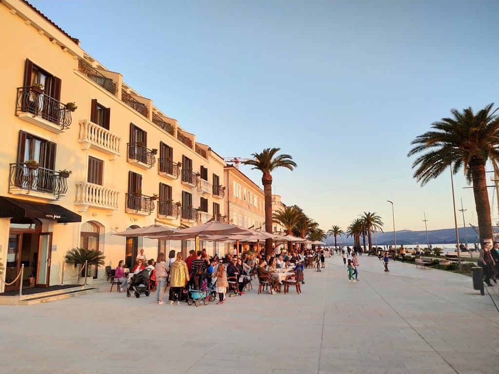 HOTEL Pine