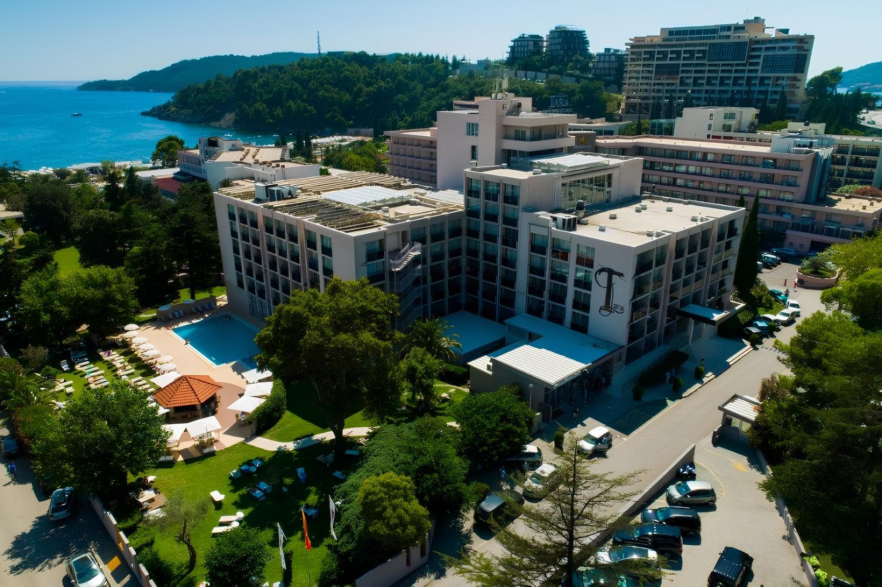 HOTEL Tara