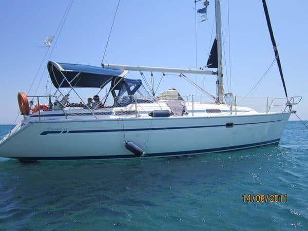 Bavaria 37