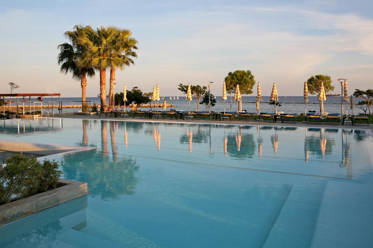 Crown Plaza