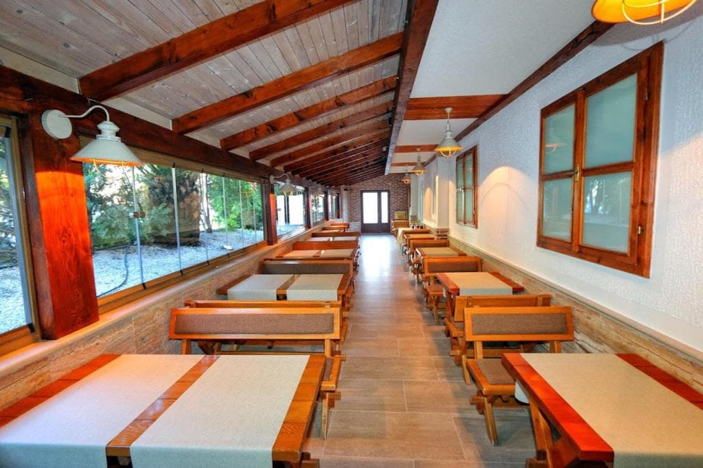 HOTEL Podostrog
